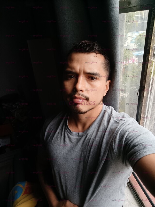 FOTOS DE ADRIAN 25 AÑOS 20 CM PRUEBAME Y TEN EL MEJOR ORGASMO