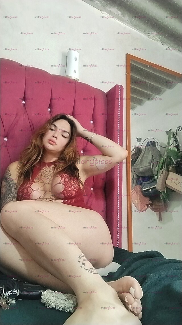 FOTOS DE LAYLA TU DIOSA FAVORITA VC QUE TE HARA VENIR DELICIOSO