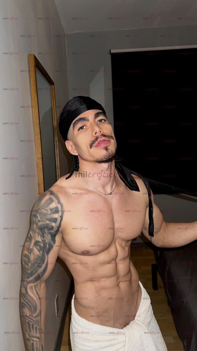 FOTOS DE MODELO PAISA FITNESS VERSATIL MUY CALIENTE