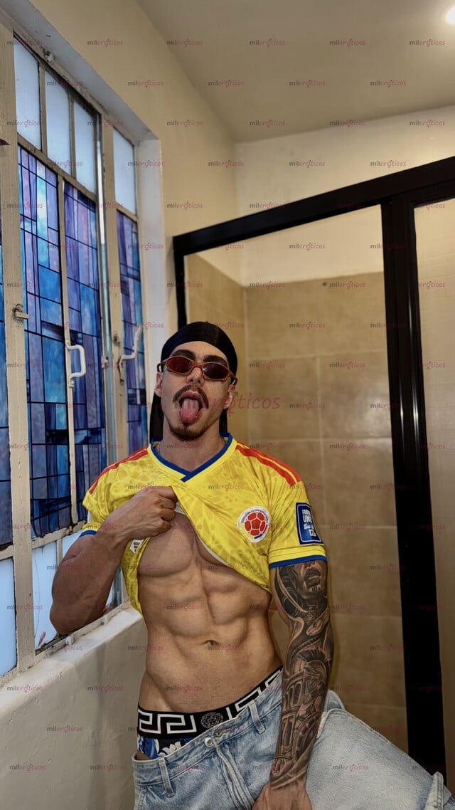 FOTOS DE MODELO PAISA FITNESS VERSATIL MUY CALIENTE