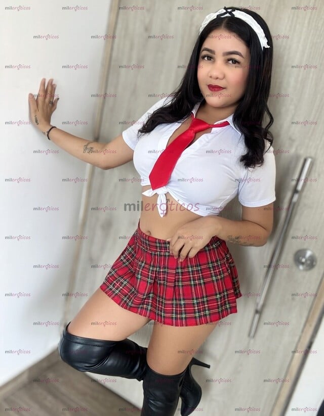 FOTOS DE RECIÉN LLEGADA AMOR SOY MIA KAMILA 20 AÑOS EN RODADERO RICA FLACA SÚPER CARIÑOS