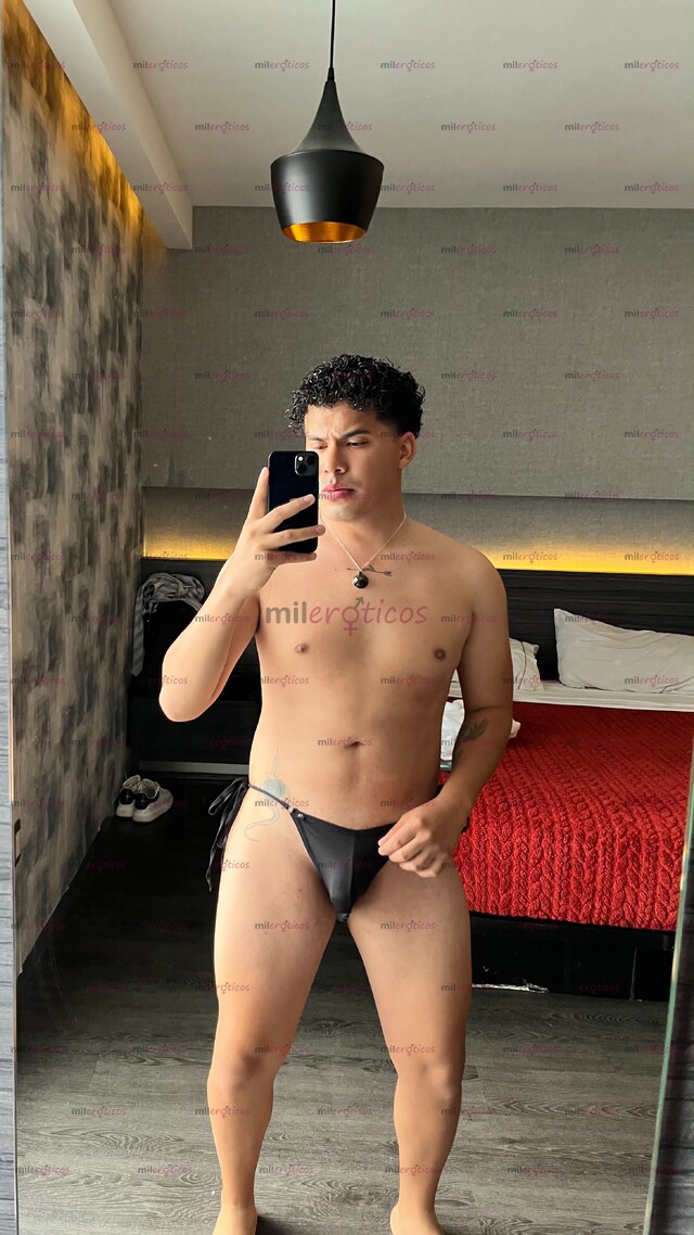FOTOS DE DISPONIBLE QUIERES TRAGARTE MI VERGA Y DISFRUTAR DEL MÁXIMO PLACER SIN LÍMITES