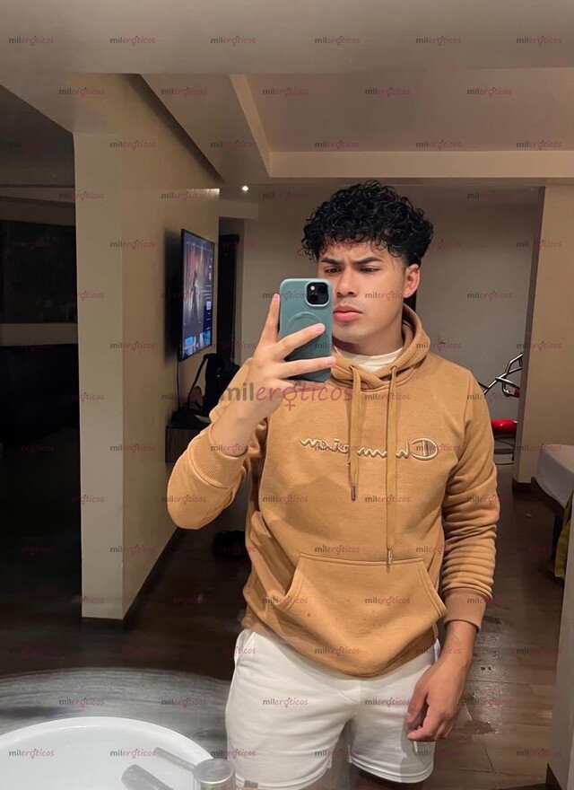 FOTOS DE DISPONIBLE QUIERES TRAGARTE MI VERGA Y DISFRUTAR DEL MÁXIMO PLACER SIN LÍMITES