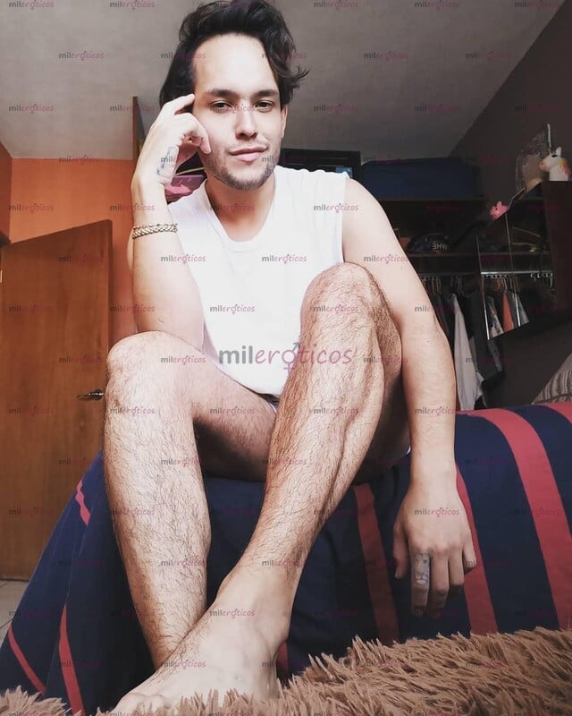 FOTOS DE SOY EXCELENTE COMPAÑÍA, COMPLACIENTE, 19 CM. SOLO GENTE SOLVENTE.