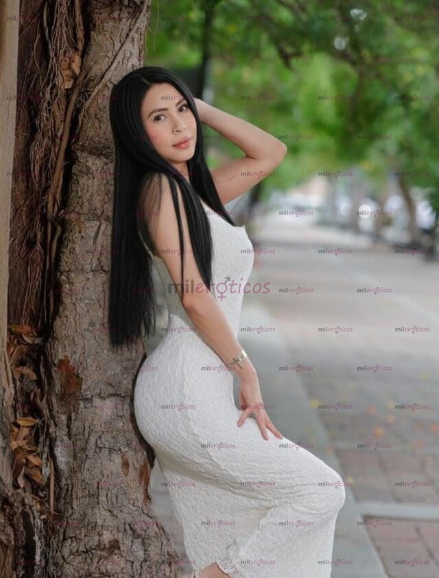 FOTOS DE CHICA CANDENTE DE CUERPO COMPLETAMENTE NATURAL PAPI