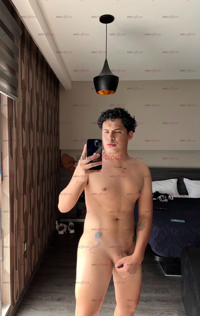 FOTOS DE DISPONIBLE QUIERES TRAGARTE MI VERGA Y DISFRUTAR DEL MÁXIMO PLACER SIN LÍMITES