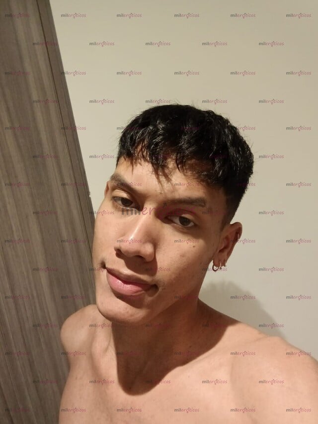 FOTOS DE CHICO ACTIVO DISPONIBLE, VERGON DISPUESTO A COMPLACER TODOS TUS DESEOS.