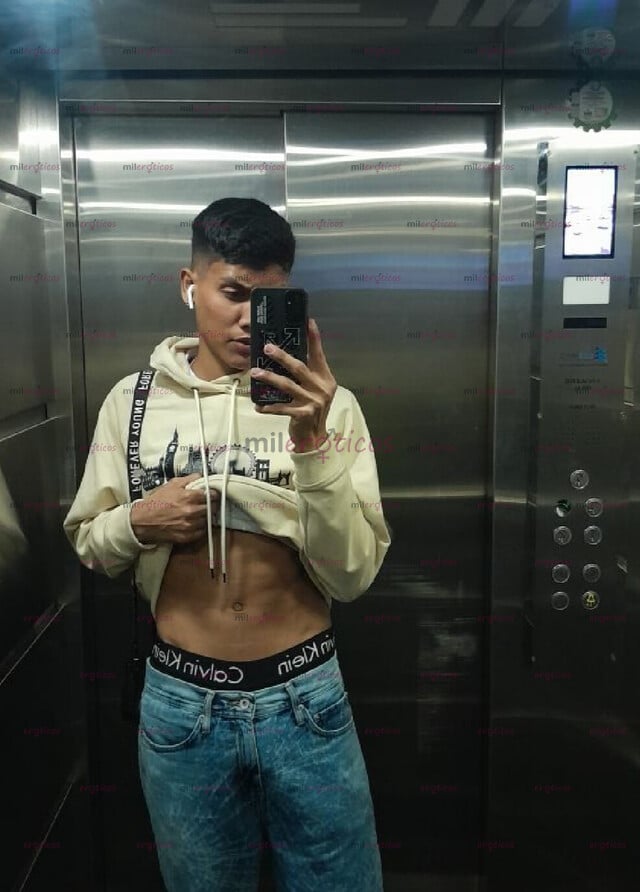 FOTOS DE CHICO ACTIVO DISPONIBLE, VERGON DISPUESTO A COMPLACER TODOS TUS DESEOS.
