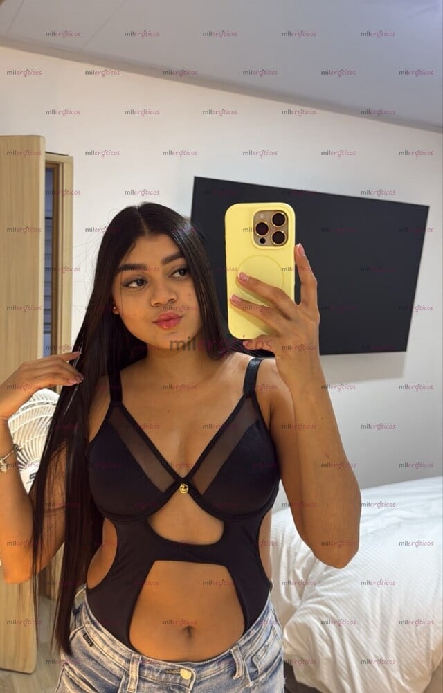 FOTOS DE 60K FLACA TRIGUEÑA NUEVA DE PASO SEXI JUGUETONA ORAL RICO