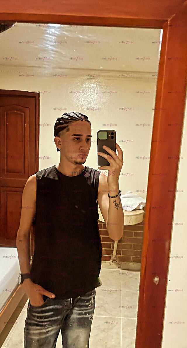 FOTOS DE FLACO REVERGON 23 AÑOS EN TU CUIDAD MORBOSO PARTE CULOS!!!