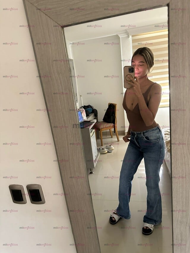 FOTOS DE CAROLINA FLACA ARDIENTE PARA COMPLACERTE MI VIDA EN TODO