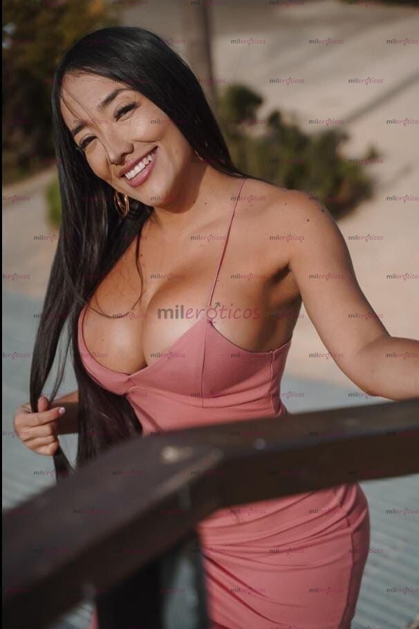 FOTOS DE SENSUAL MODELO VIP BRASILEÑA CON LUGAR !!!