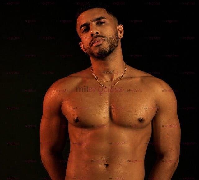 FOTOS DE LATINO NUEVO XL EN CDMX EXCLUSIVO Y DISCRETO