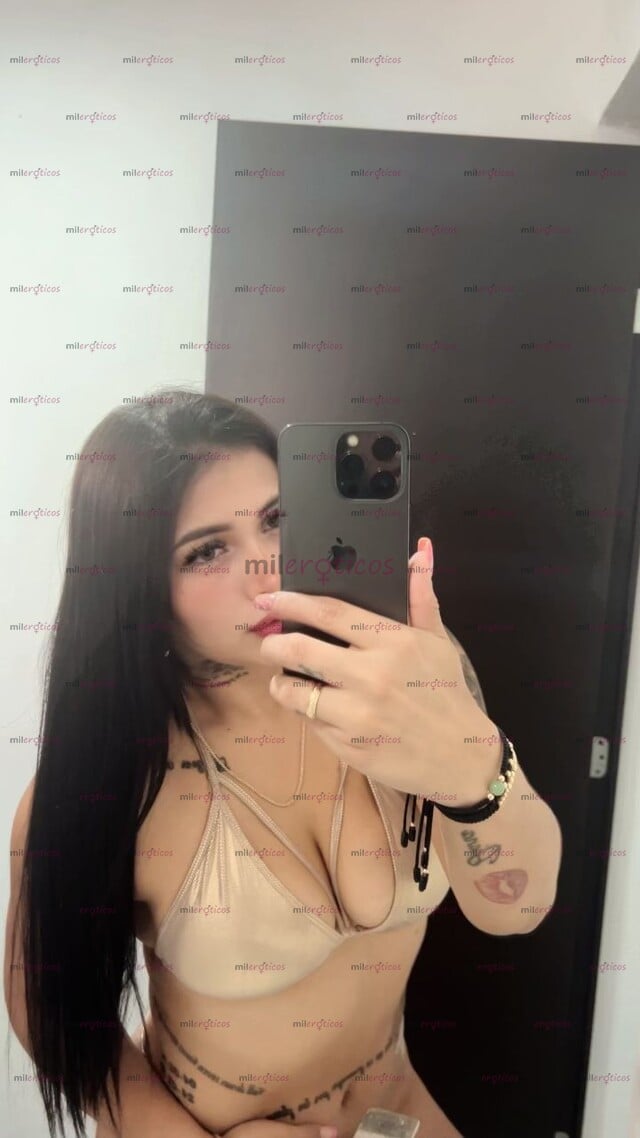 FOTOS DE JOVEN CON UNA MANO SUAVE Y DURA PARA RELAJARTE!