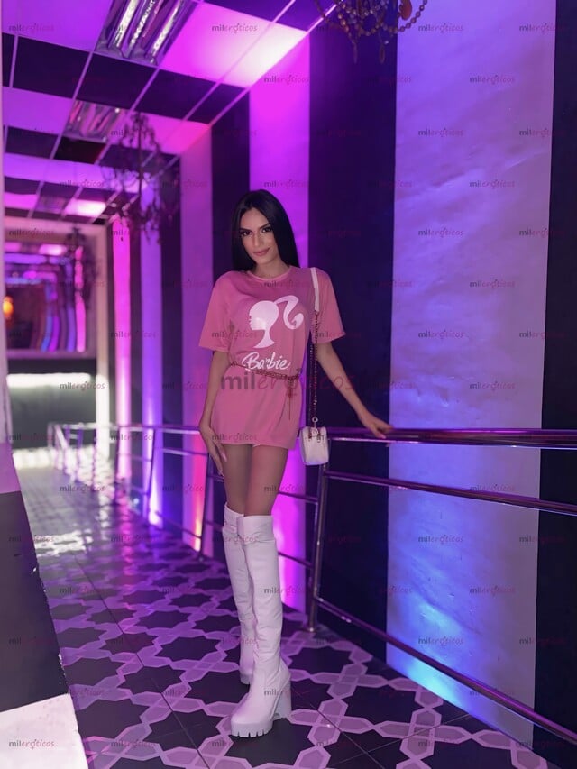 FOTOS DE FEMENINA Y DELICADA ASÍ SOY YO, POLLITA NUEVA EN LA CIUDAD