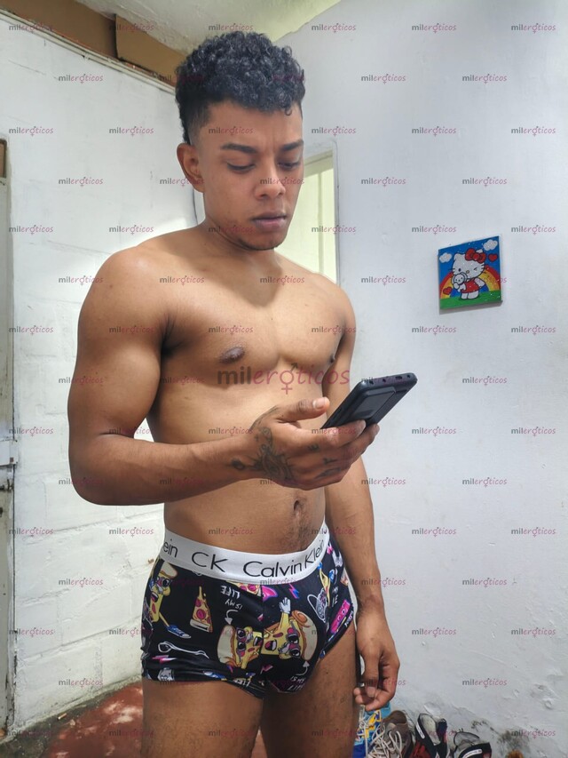 FOTOS DE FULL ERECCIÓN ACTIVO VERGON COSTEÑO CON SITIO LAURELES