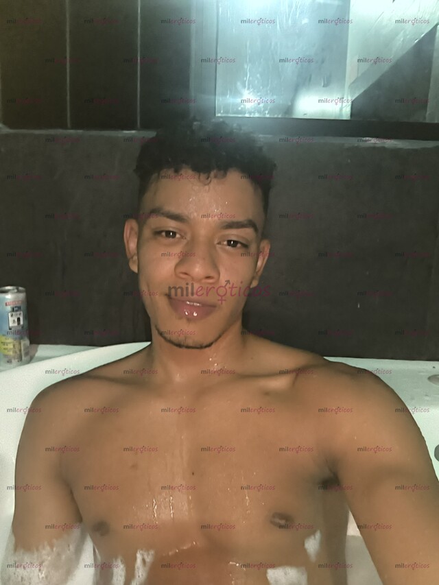 FOTOS DE FULL ERECCIÓN ACTIVO VERGON COSTEÑO CON SITIO LAURELES