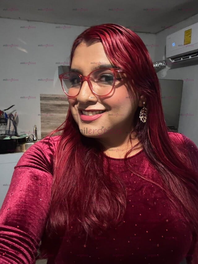 FOTOS DE TU CHICA TRANS PELIRROJA, CULONA Y TETONA FAVORIFA.