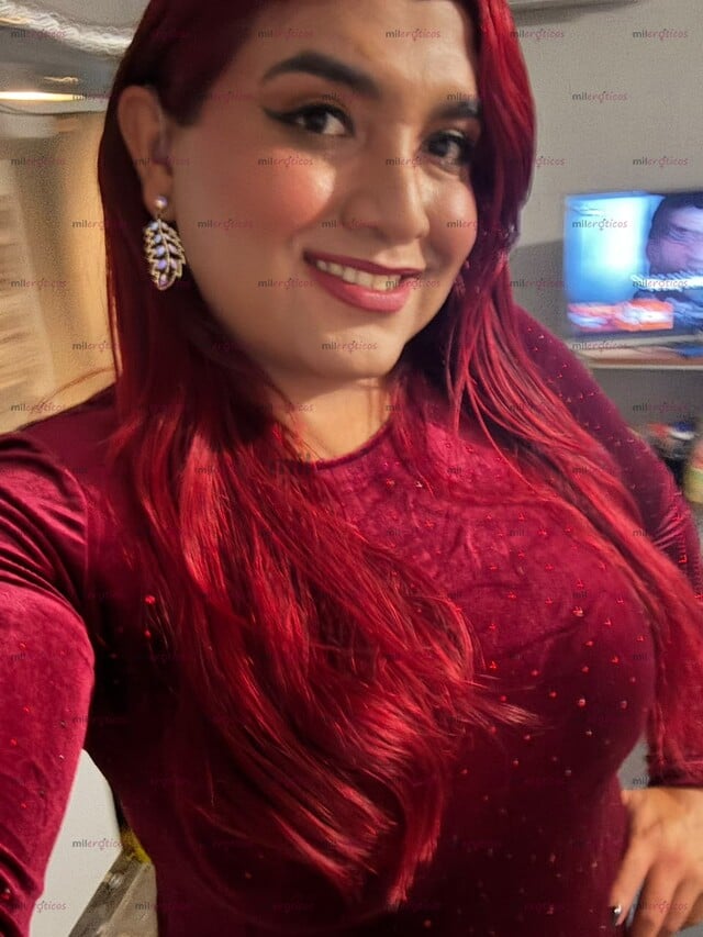 FOTOS DE TU CHICA TRANS PELIRROJA, CULONA Y TETONA FAVORIFA.