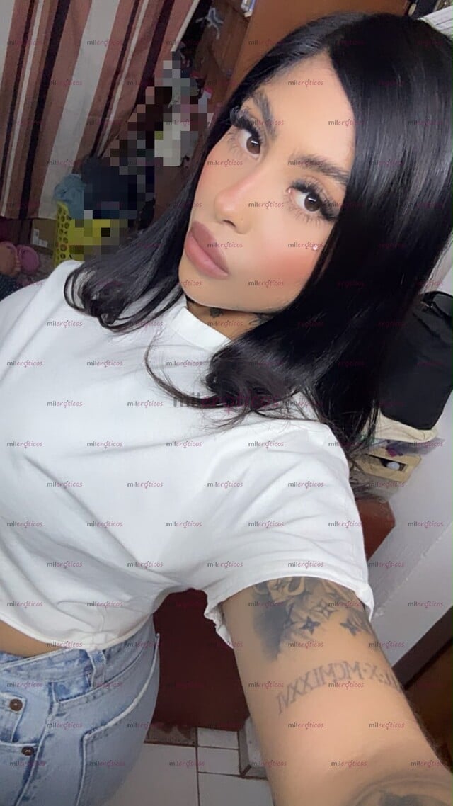 FOTOS DE CON LUGAR, LINDA KARELY, POCOS DÍAS NUEVA EN EL AMBIENTE