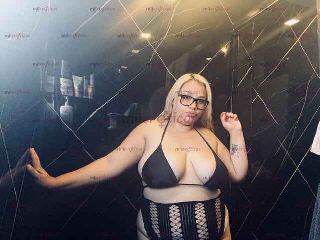 FOTOS DE SOY MELODY CHICA COMPLACIENTE CHICHONA NALGONA RUBIA