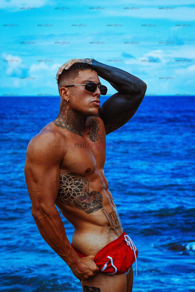 FOTOS DE ARGENTINO 22X7CM MODELO FITNESS, ESTOY EN LÍNEA !