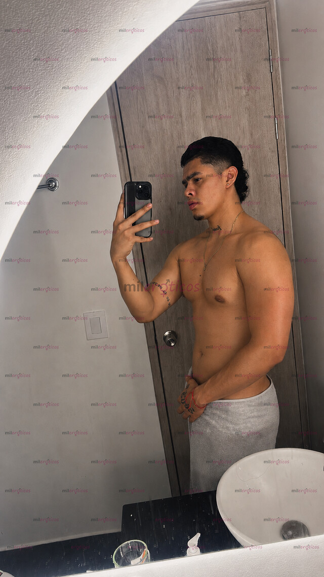 FOTOS DE PAISA MACHO ACTIVO, DISPUESTO A COMPLACERTE