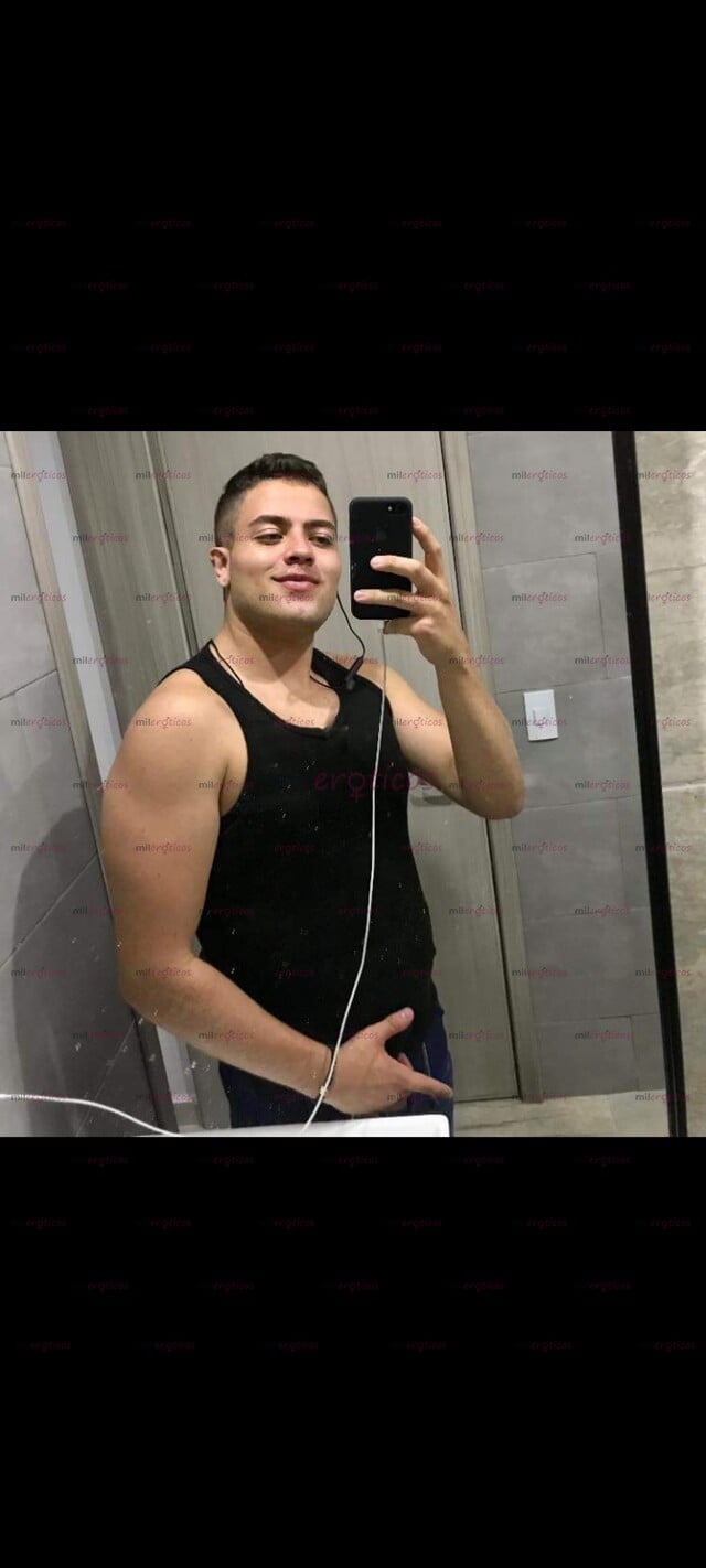 FOTOS DE VERGON 23CM REALES GRANDE Y GRUESO MACHO SERIO