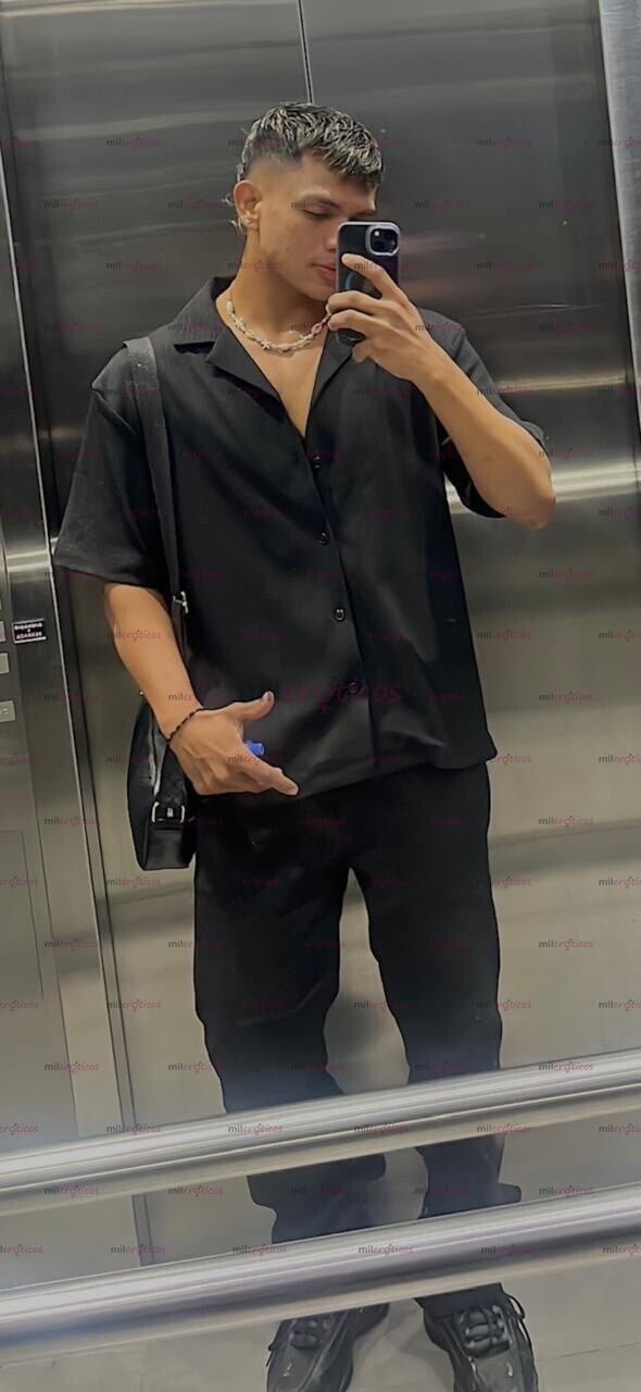 FOTOS DE CABALLERO ELEGANTE, DEPORTISTA Y DE EXCELENTE PRESENCIA. DISCRECIÓN Y HOT