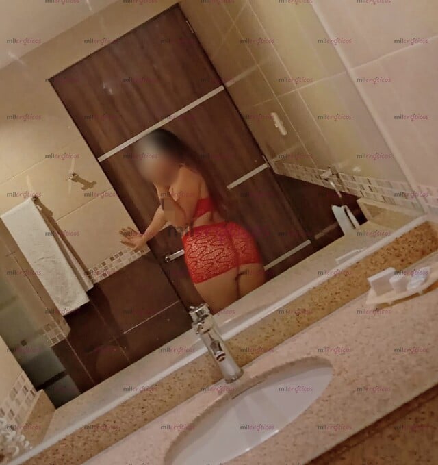 FOTOS DE ME MOVERE DE LO MAS DELI EN TU VERGA LO VAS A DISFRUTAR DEMASIADO PAPASITOO