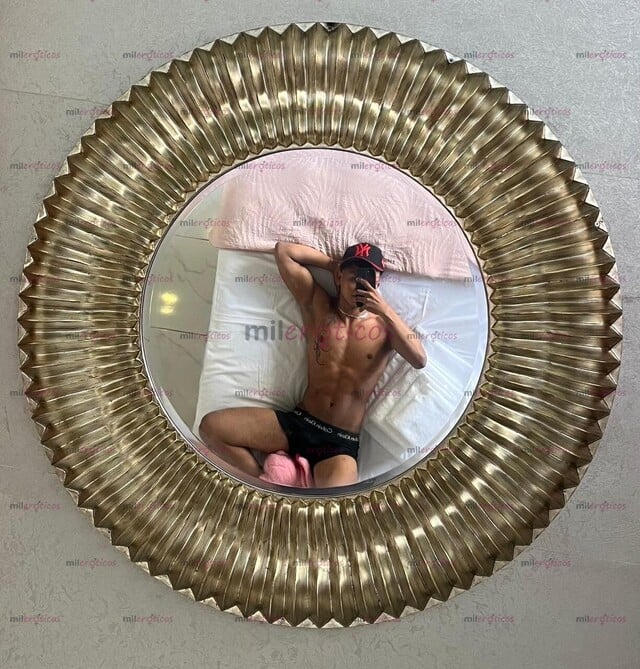 FOTOS DE CABALLERO ELEGANTE, DEPORTISTA Y DE EXCELENTE PRESENCIA. DISCRECIÓN Y HOT