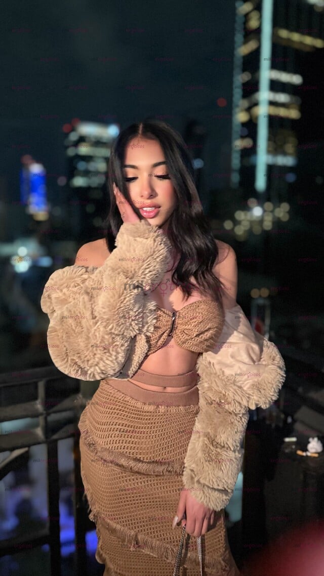 FOTOS DE DISPONIBLE CON LUGAR MODELO DE LUJO SOLO PARA SOLVENTES Y SERIOS