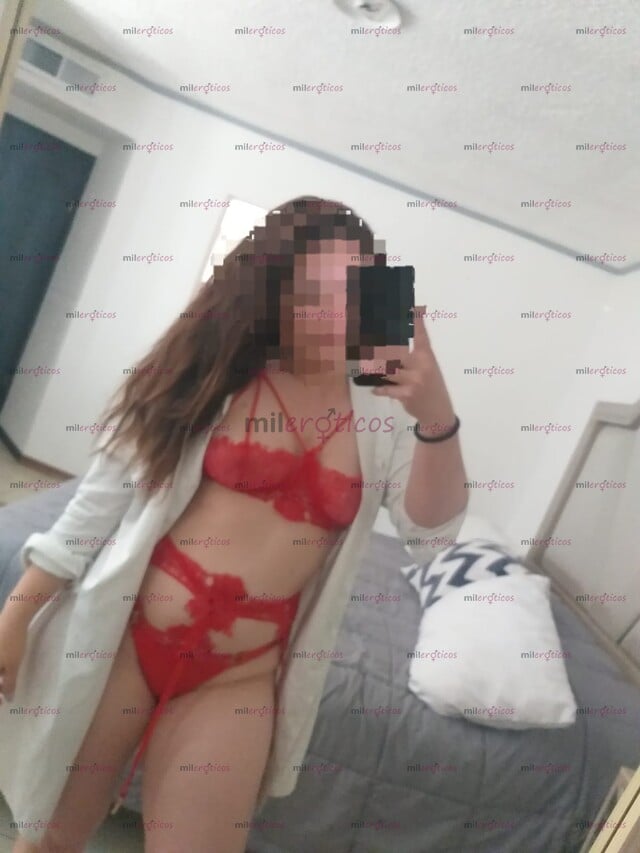 FOTOS DE HOLA SOY ALE TENGO SERVICIO DE MASAJES Y COMPAÑÍA ASÍ COMO SESIONES DE DOMINACIÓ