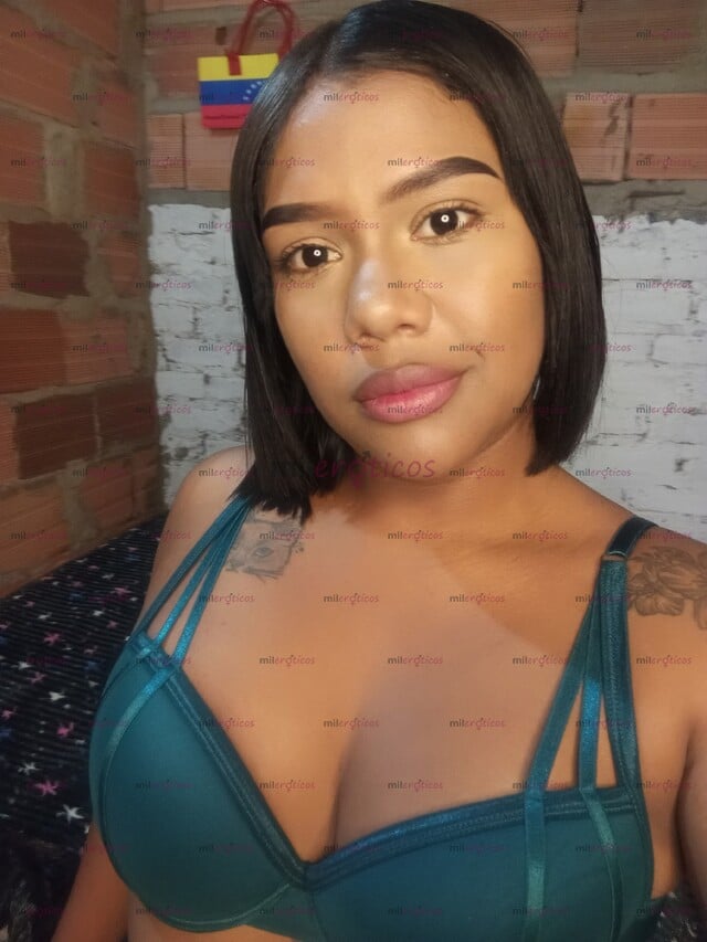 FOTOS DE HOLA PAPI SOY PAOLA MORENA ARDIENTE Y COMPLACIENTE DISPONIBLE DESDE YA PARA TI .