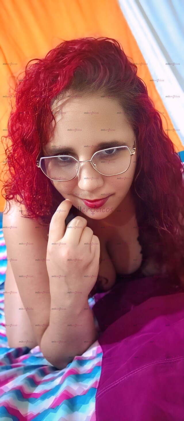 FOTOS DE 5K MADRASTRA TETONA Y CALIENTE TE ESPERA DIOSA EN EL JUEGO DE ROL