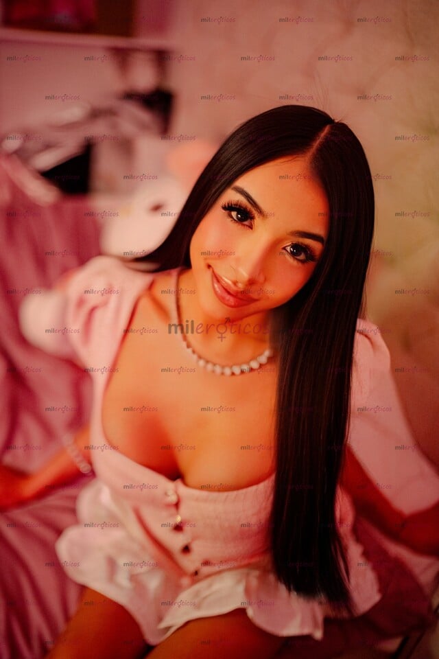 FOTOS DE MODELO DE LUJO CON LUGAR CONOCEME Y CUMPLAMOS TUS FANTASÍAS