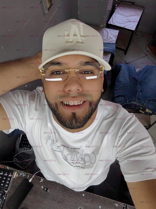 FOTOS DE VENEZOLANO, ACTUALMENTE 8 AÑOS ACÁ EN MEDELLÍN