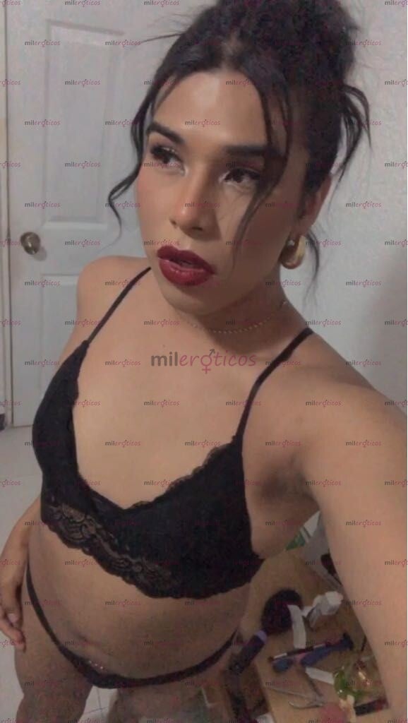 FOTOS DE HERMOSA NENA LISTA PARA CUMPLIR TUS FANTASIAS Y PASAR UN BUEN RATO