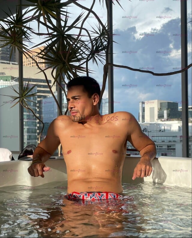 FOTOS DE EROTICO, EXOTICO,CALIENTE, FIESTERO, DIVERTIDO Y COMPLACIENTE