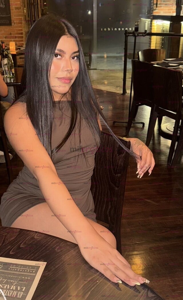 FOTOS DE PUTITA CALIENTE EN TU CUIDAD PONME EN CUATRO Y DAME DURO