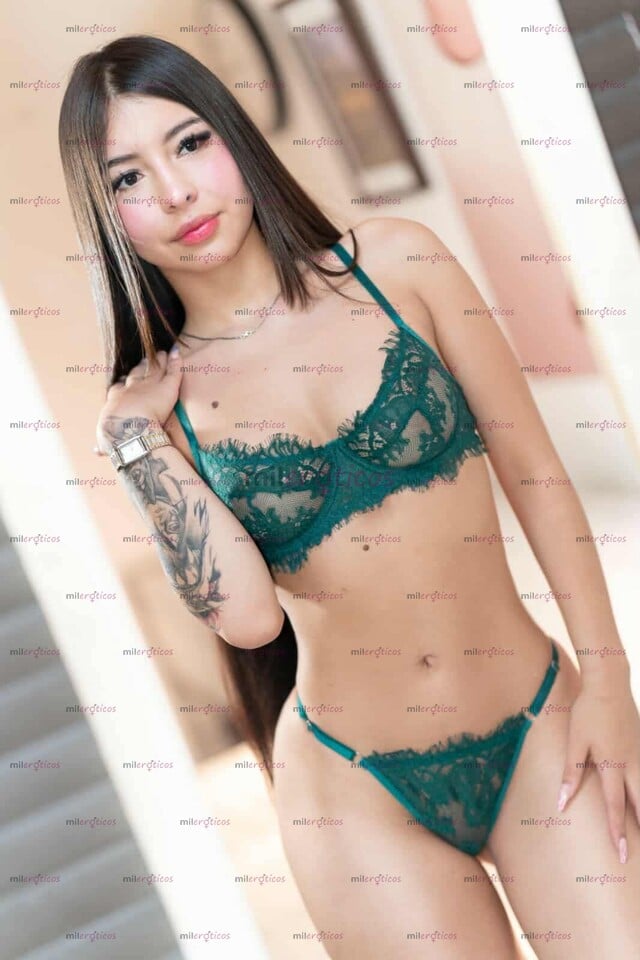 FOTOS DE SALOMÉ HERMOSA NENITA DE 19 AÑOS, DUEÑA DE HERMOSO ROSTRO Y UNAS NALGAS RICAS