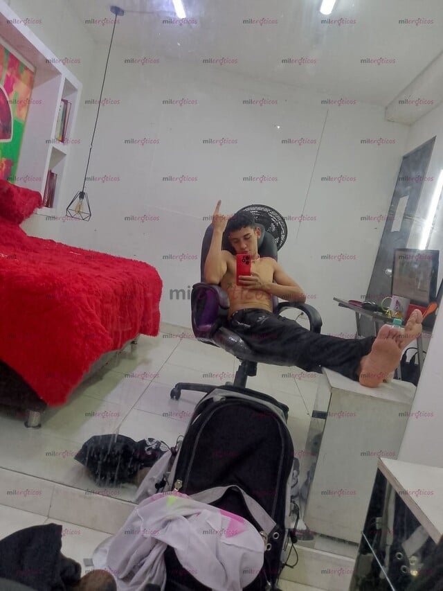 FOTOS DE MASAJISTA ACTV PARA DOMI O EN MI SALON DE MASAJES