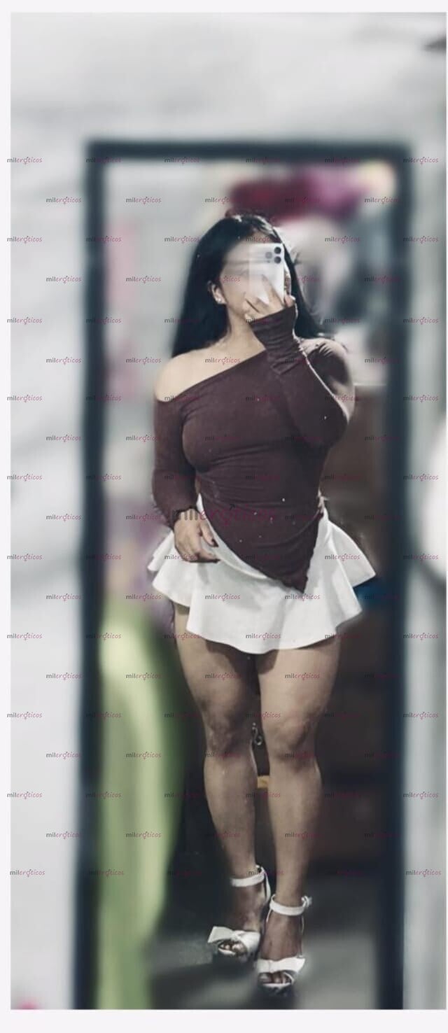 FOTOS DE ME LLAMO MERIDA CHAVITA Y CON UN CUERPO SUPER RICO.