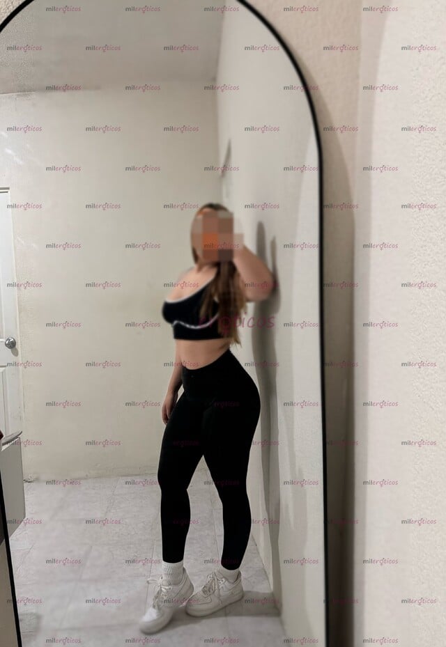FOTOS DE REGIA DE RICO CUERPO DE GYM SUPER CALIENTE SOFI