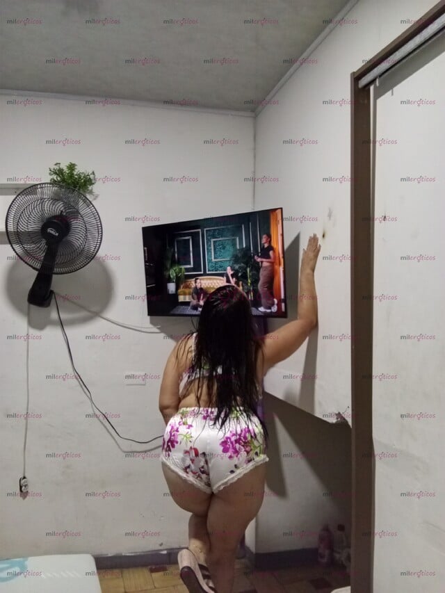 FOTOS DE MARACUCHA CALIENTE Y COMPLACIENTE, QUE VIENE A CONVERTIRSE EN TU MÁS DELICIOSA !