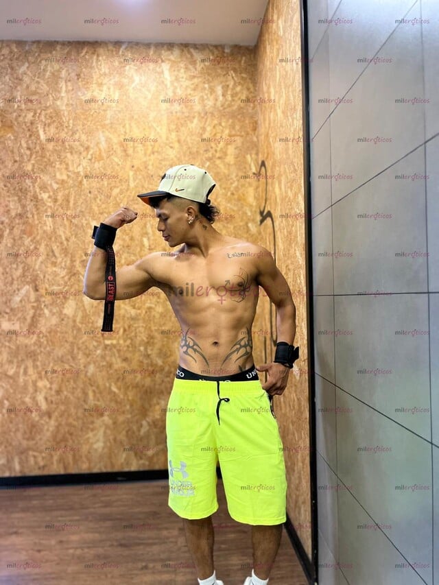 FOTOS DE HOLA MI NOMBRE ES MATÍAS , CHICO VERSÁTIL DE 22 AÑOS , DEPORTISTA Y BIEN CUIDADO