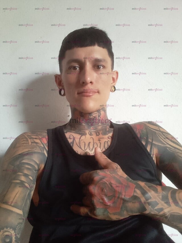 FOTOS DE MUCHO GUSTO ME LLAMO ELIAN TENGO 28 AÑOS MIDO 185