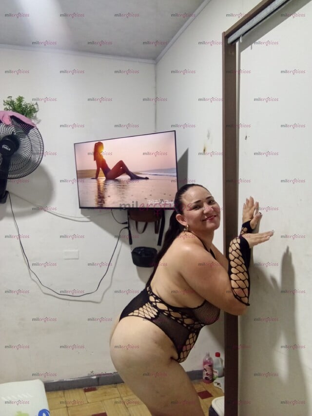 FOTOS DE LLEGÓ TU VENEZUELA FAVORITA, MAMADORA, SUTIL, CARIÑOSA Y APASIONADA