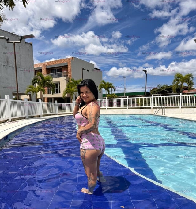FOTOS DE NUEVA MORENITA HERMOSA CON VAJINA ESTRECHA DOMICILIOS