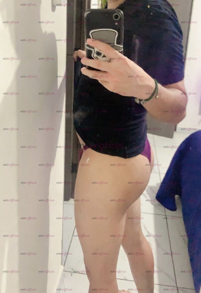 FOTOS DE PUTITA CALIENTE SUMISA CON GANAS DE MAMAR VERGA